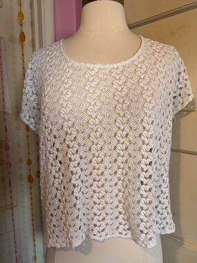 Collective Concepts White Crochet Knit Crop Top Size S